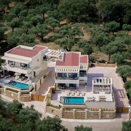 ヴィラ Gioarde Luxury With Private Pool & Sea Views, By Zantewize *