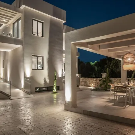 Villa Gioarde Luxury With Private Pool & Sea Views, By Zantewize