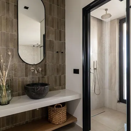 וילה Gioarde Luxury With Private Pool & Sea Views, By Zantewize *