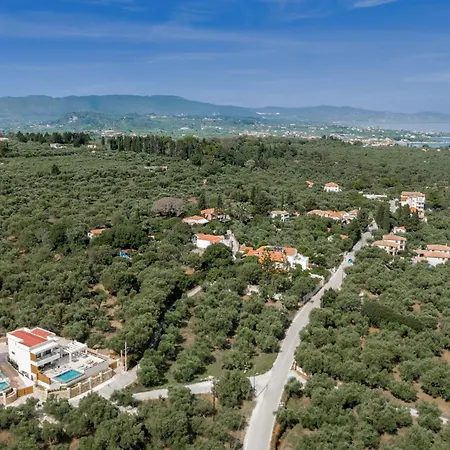 Gioarde Luxury With Private Pool & Sea Views, By Zantewize Akrotiri (Zakynthos)