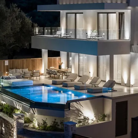 Villa Gioarde Luxury With Private Pool & Sea Views, By Zantewize *