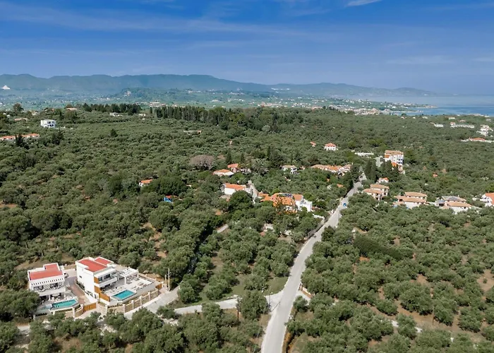 Gioarde Luxury With Private Pool & Sea Views, By Zantewize Akrotiri (Zakynthos)