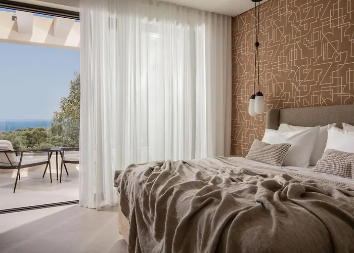 Villa Gioarde Luxury With Private Pool & Sea Views, By Zantewize Akrotiri (Zakynthos)