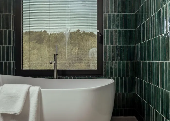 Gioarde Luxury With Private Pool & Sea Views, By Zantewize