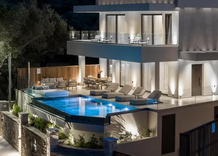 别墅 Gioarde Luxury With Private Pool & Sea Views, By Zantewize *